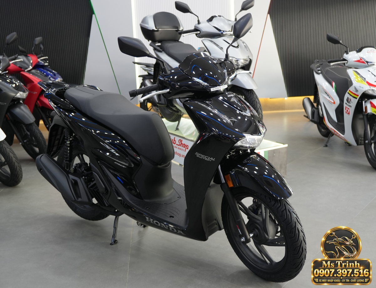Honda SH150i Ý đen bóng 2027 tại Quảng Trị - Sơn bóng lịch sự, tiện ích cho mỗi ngày