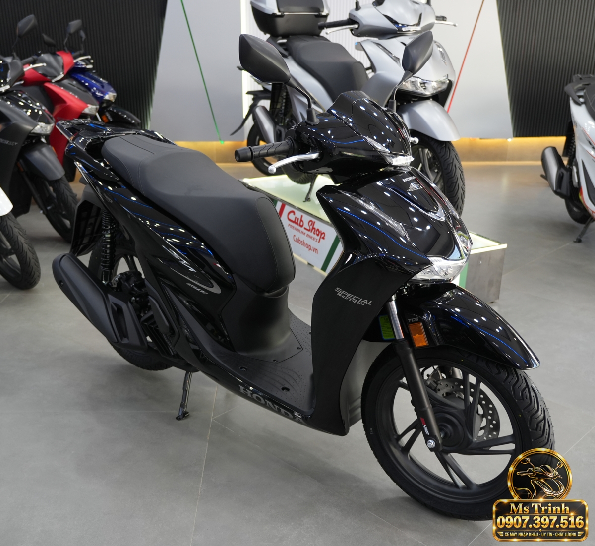 Honda SH150i Ý đen bóng 2027 tại Quảng Trị - Sơn bóng lịch sự, tiện ích cho mỗi ngày