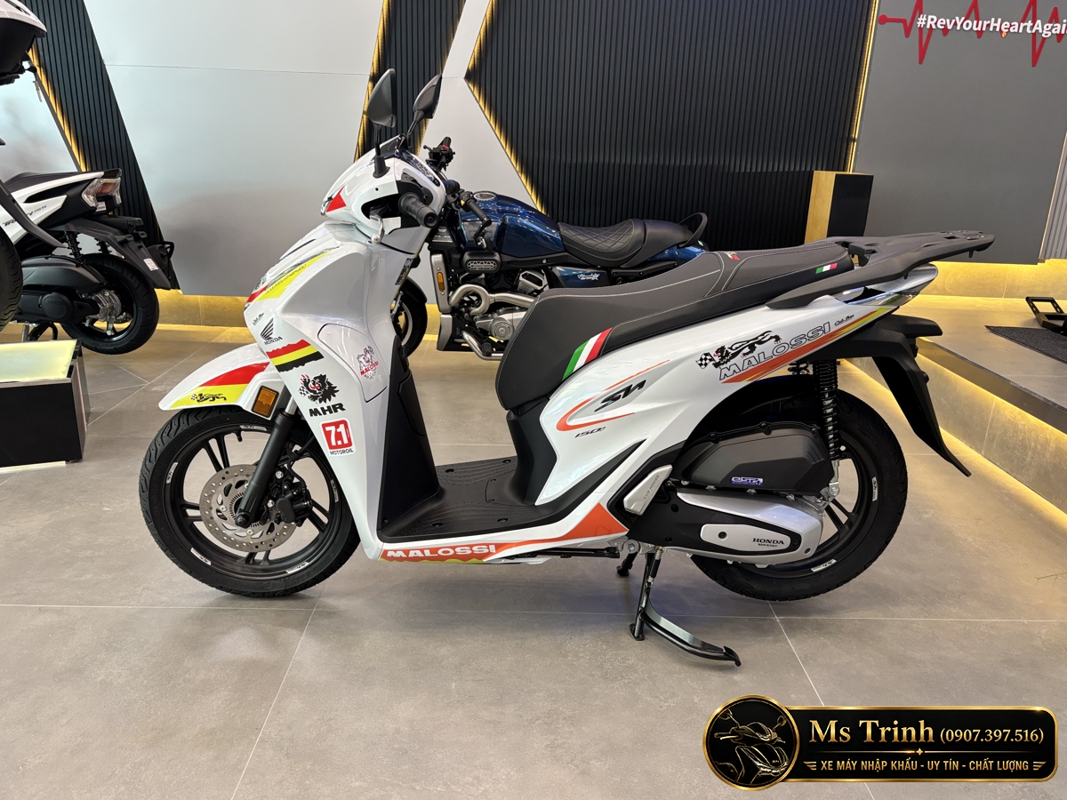 Honda SH150 Ý Malossi 2026 tại Quảng Trị - Tem custom thể thao, dáng SH thanh lịch