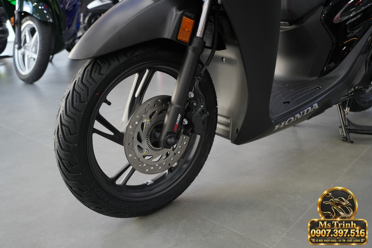 Honda SH150i Ý đen nhám 2027 tại Quảng Trị sắc đen lịch lãm giá tốt, chính ngạch