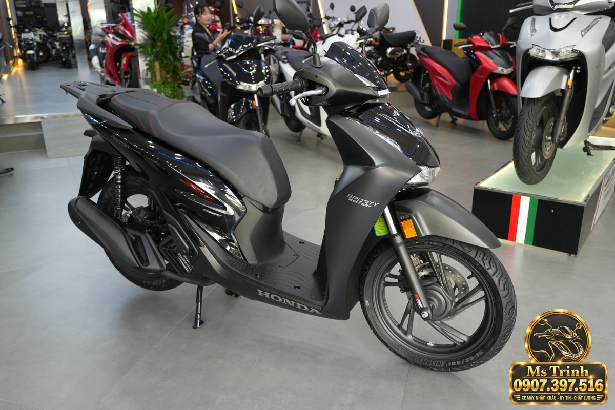 Honda SH150i Ý đen nhám 2027 tại Quảng Trị sắc đen lịch lãm giá tốt, chính ngạch