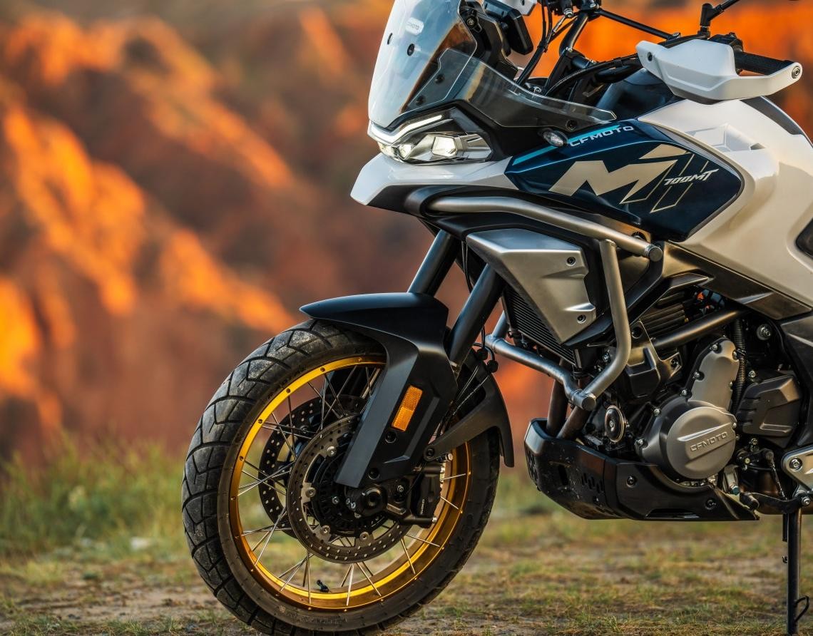 CF Moto 700MT 2025, ADV Tầm Trung Cao Cấp, Giá Rẻ, Chính Hãng tại Quảng Trị