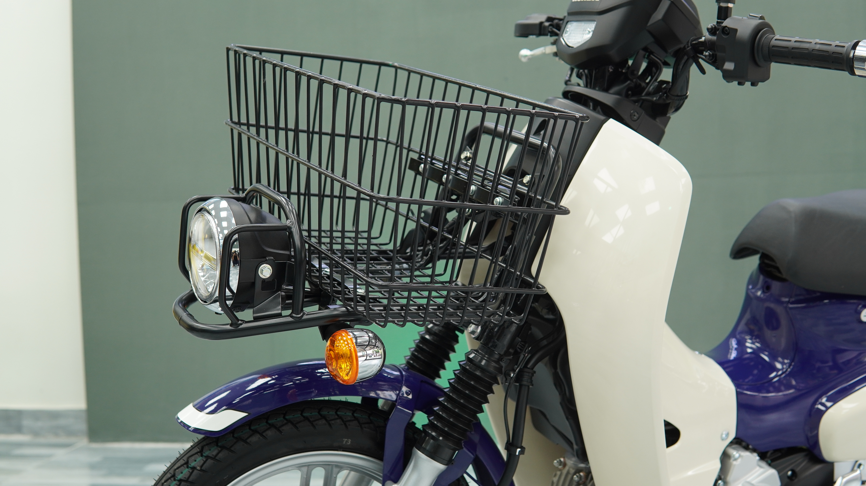 Honda Super Cub 110 Pro ABS 2025, Nhập Khẩu Chính Hãng Từ Nhật tại Quảng Trị