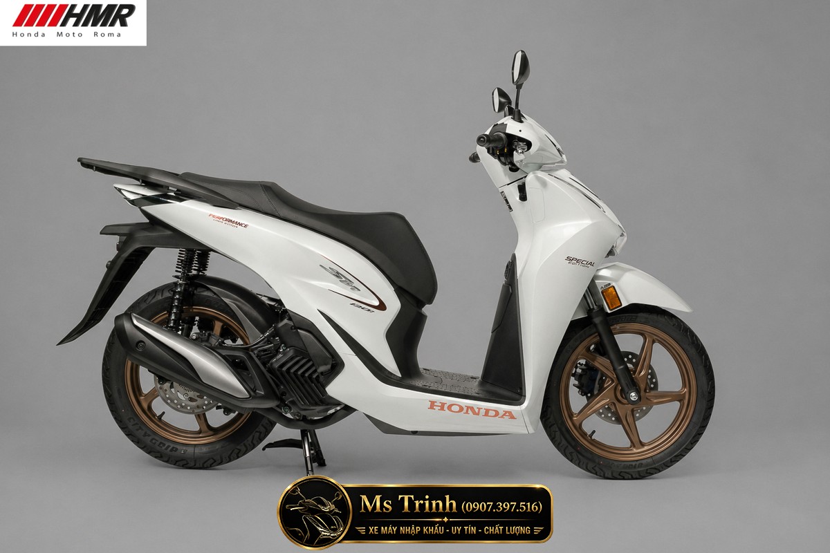 Honda SH150i Special Edition màu trắng 2026 nhập Ý tại Quảng Trị - Vẻ đẹp thanh lịch của dòng SH Ý cao cấp