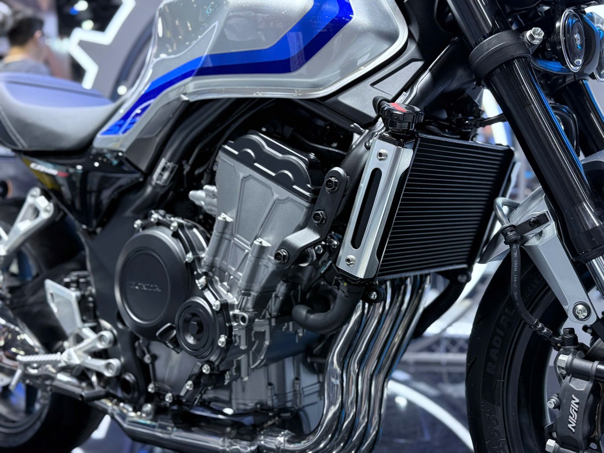 Honda CB500 SF Super Four Naked-Bike 4 Máy tại Quảng Trị