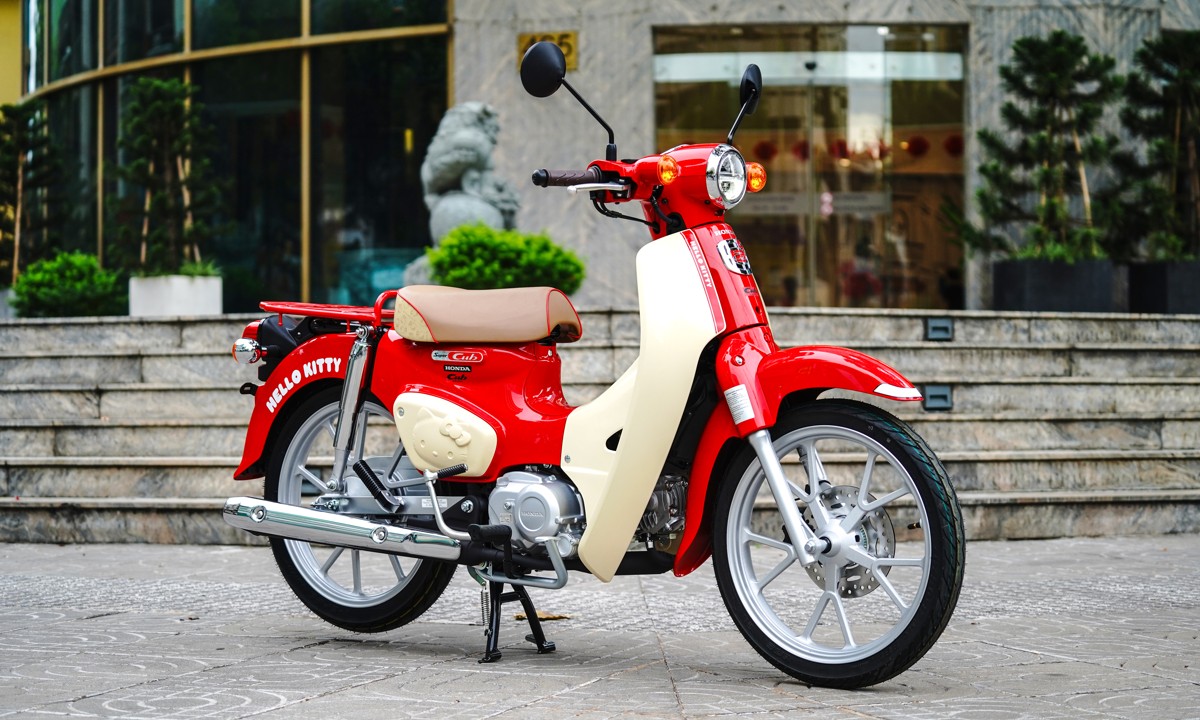 Honda Super Cub 110ABS Hello Kitty Edition, Made In Japan tại Quảng Trị