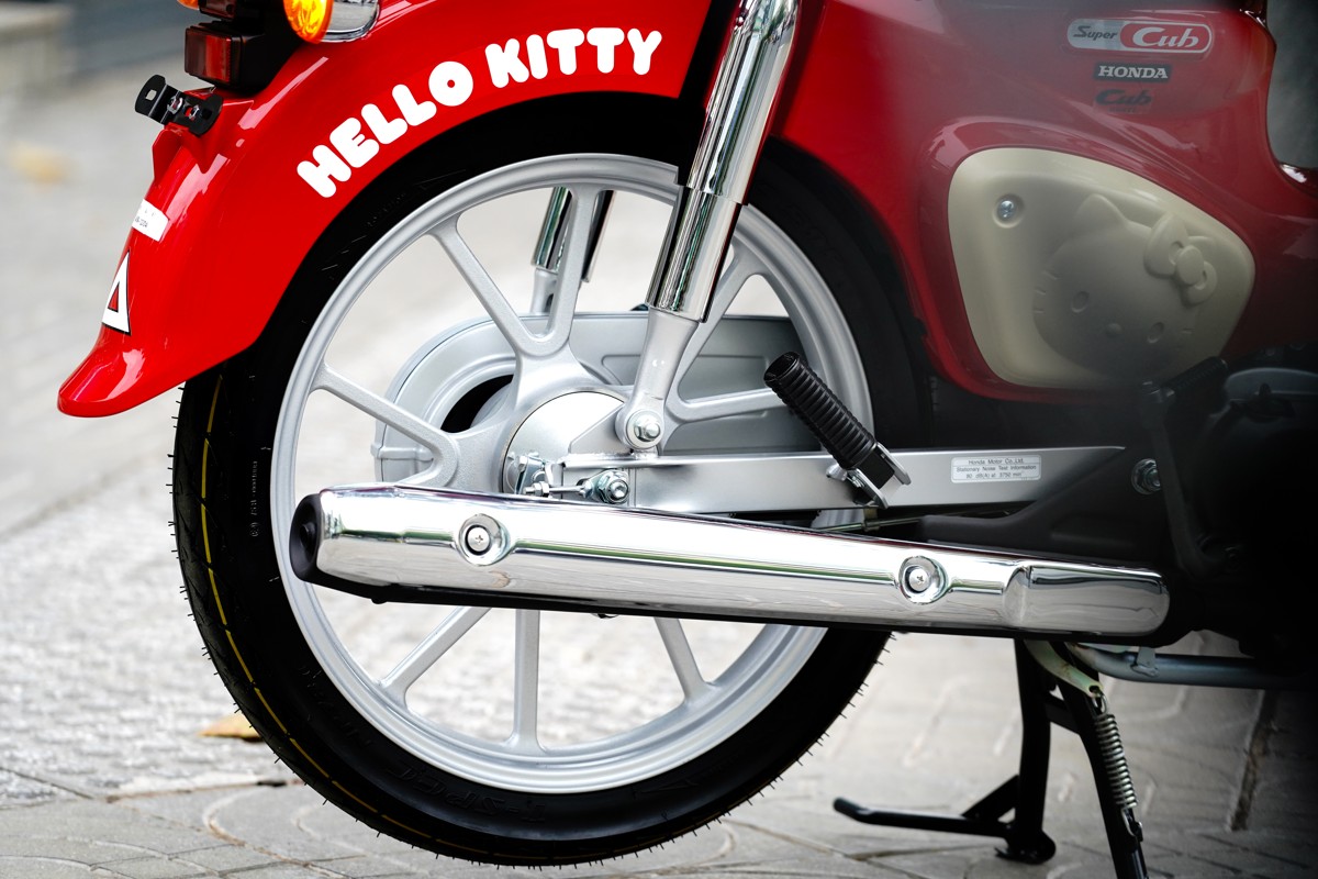 Honda Super Cub 110ABS Hello Kitty Edition, Made In Japan tại Quảng Trị