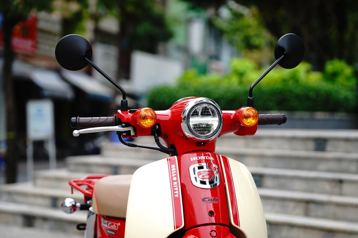 Honda Super Cub 110ABS Hello Kitty Edition, Made In Japan tại Quảng Trị