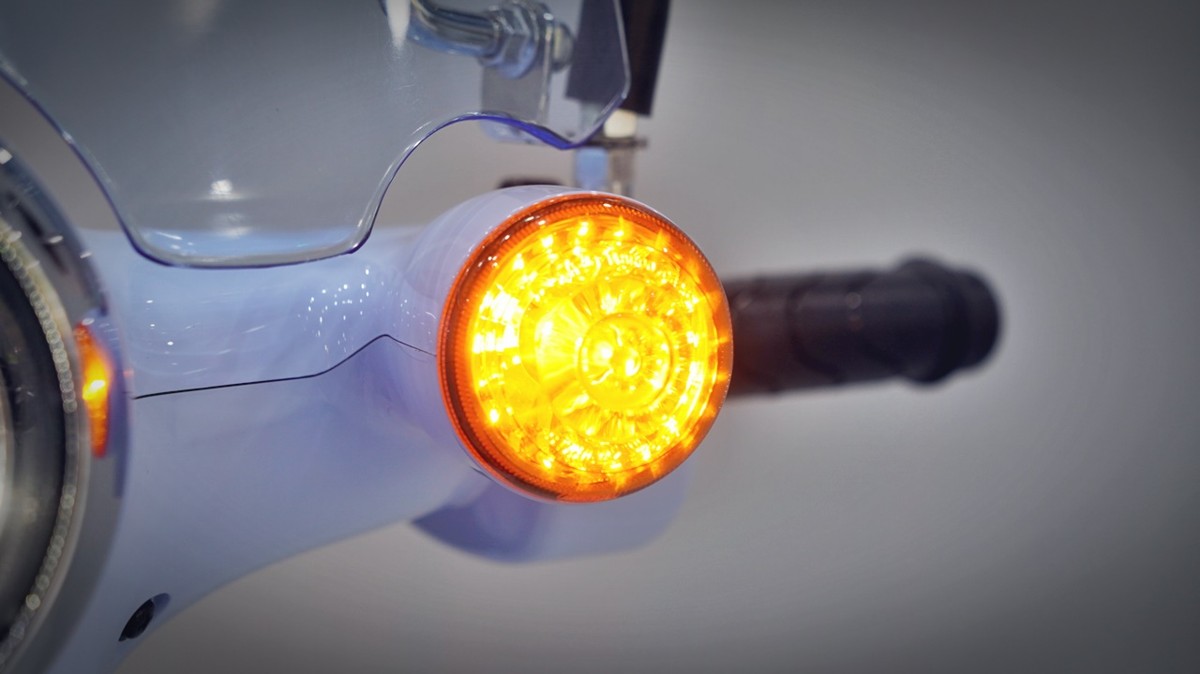 Honda Cub 110 Fujisan bản giới hạn tại Quảng Trị - Thiết kế đậm chất Nhật Bản