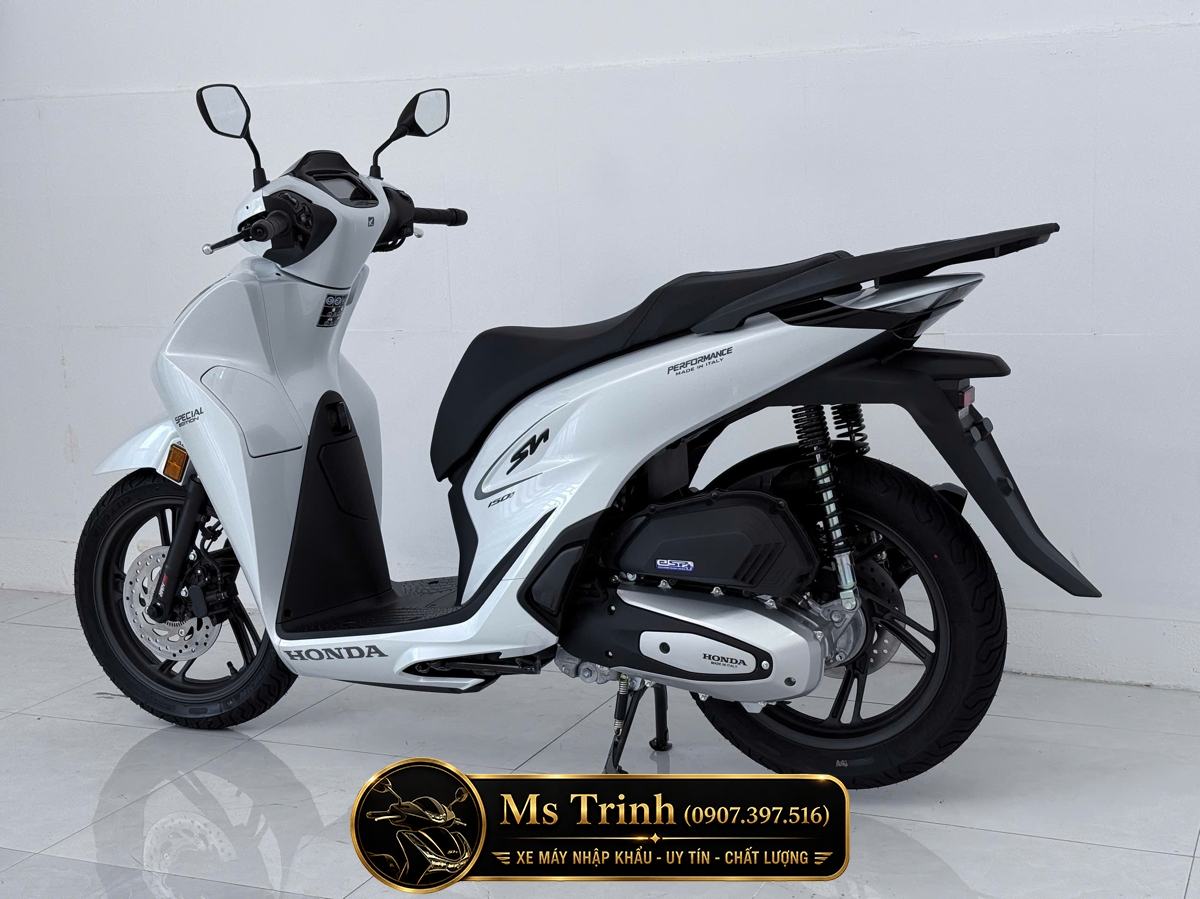 Honda SH150i Special Edition Standard nhập HMR Ý màu trắng tại Quảng Trị: Giá trị nằm trong từng chi tiết nguyên bản