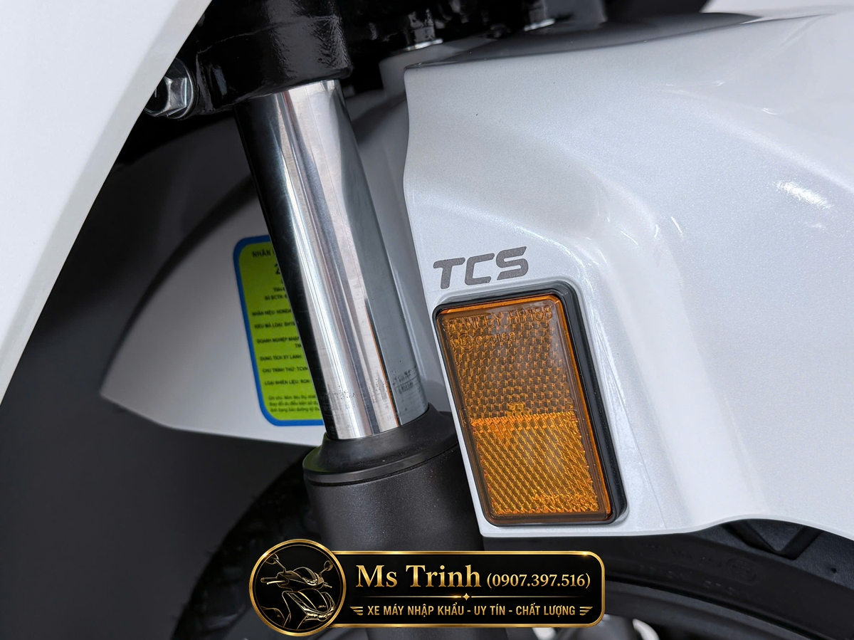 Honda SH150i Special Edition Standard nhập HMR Ý màu trắng tại Quảng Trị: Giá trị nằm trong từng chi tiết nguyên bản