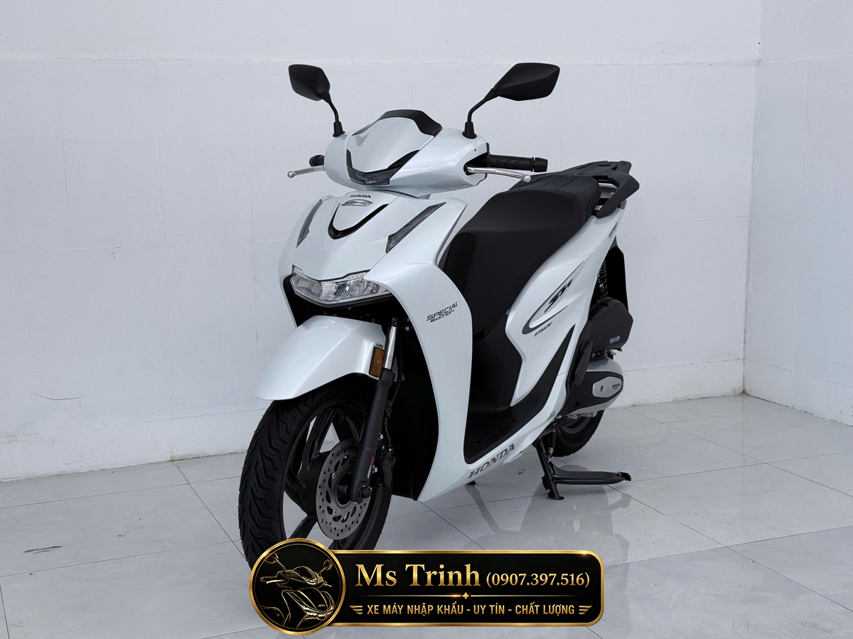 Honda SH150i Special Edition Standard nhập HMR Ý màu trắng tại Quảng Trị: Giá trị nằm trong từng chi tiết nguyên bản