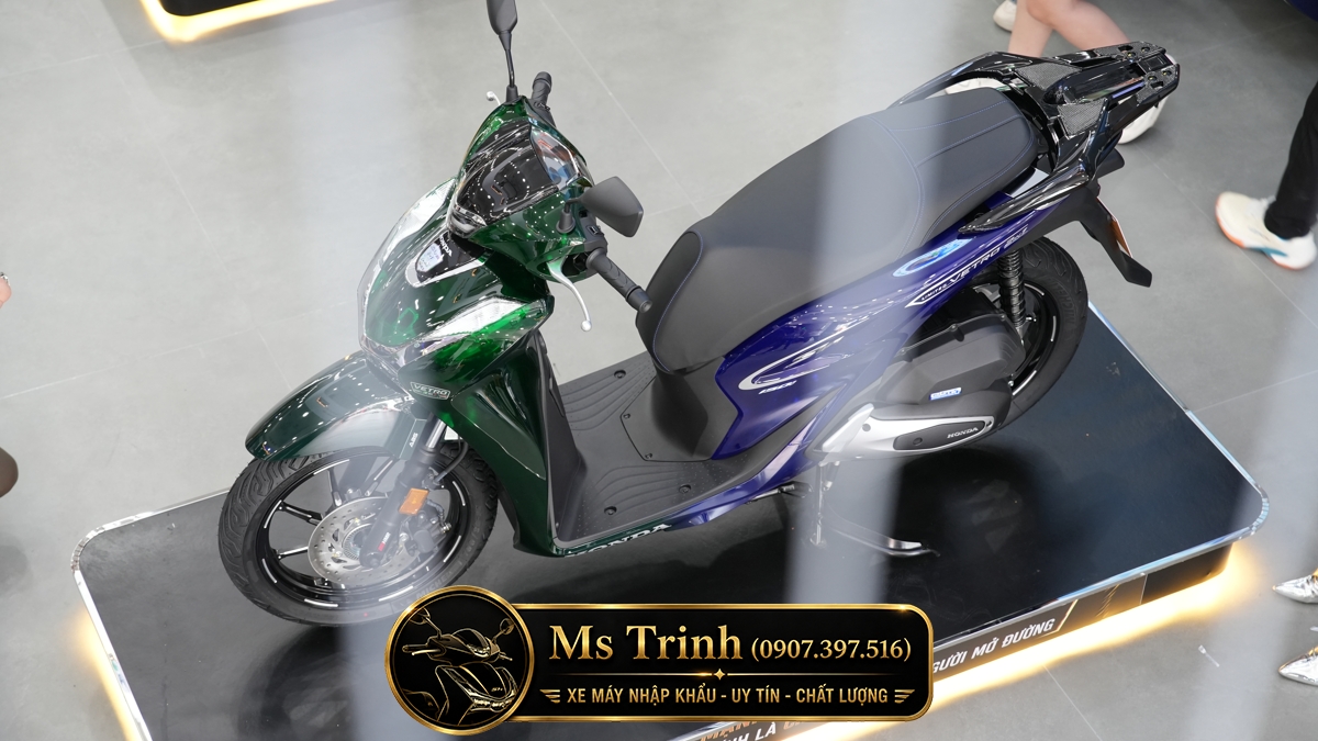 Honda SH150i Vetro Green - Sapphire tại Quảng Trị: SH Ý Limited 200 xe