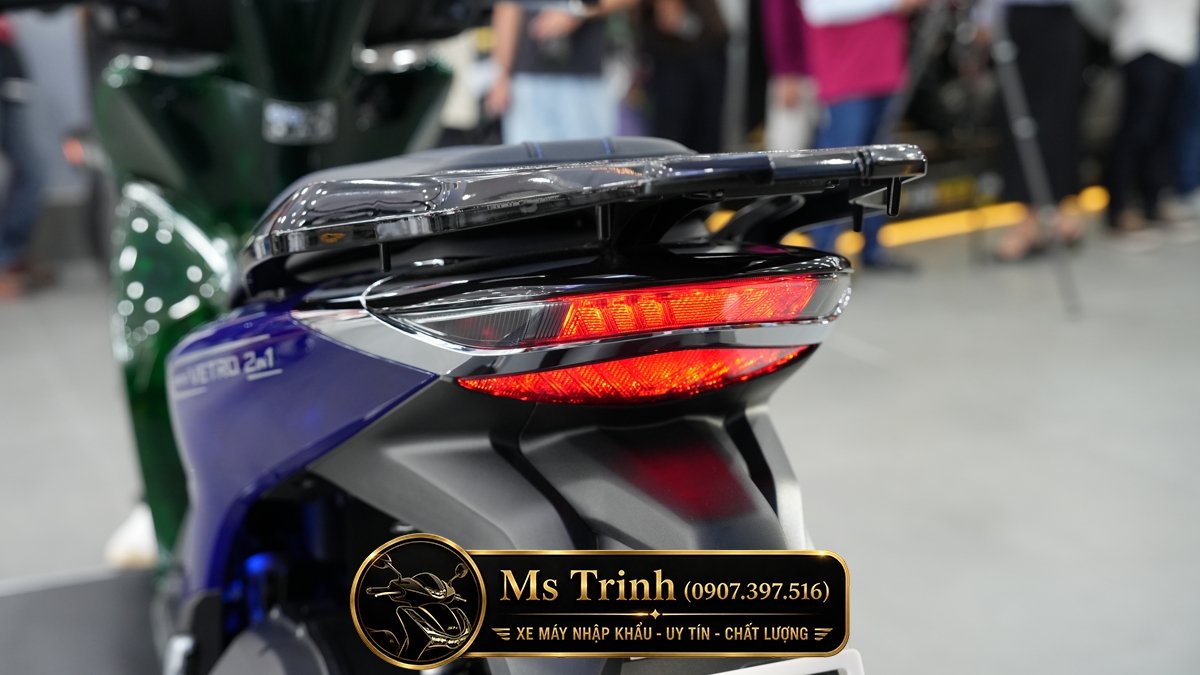 Honda SH150i Vetro Green - Sapphire tại Quảng Trị: SH Ý Limited 200 xe