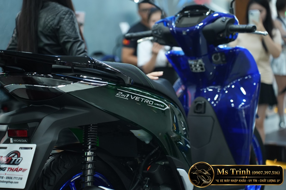 Honda SH150i Vetro Sapphire - Green tại Quảng Trị: SH Ý 2 trong 1 giới hạn 200 xe