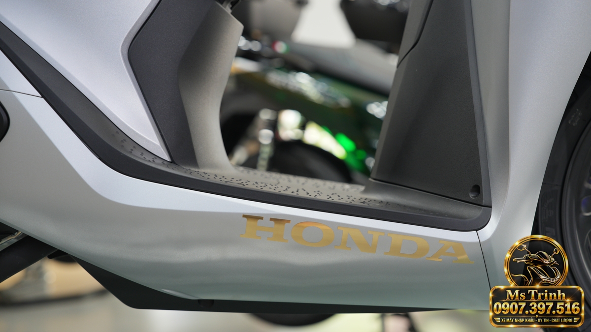 Honda SH150i Ý xám bạc 2027 tại Quảng Trị - Nhập Ý, tem vàng sang trọng, giá tốt