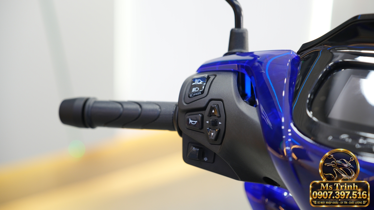 Honda SH150 Vetro Blue 2027 tại Quảng Trị - Xanh Sapphire trong suốt, nhập Ý sang trọng