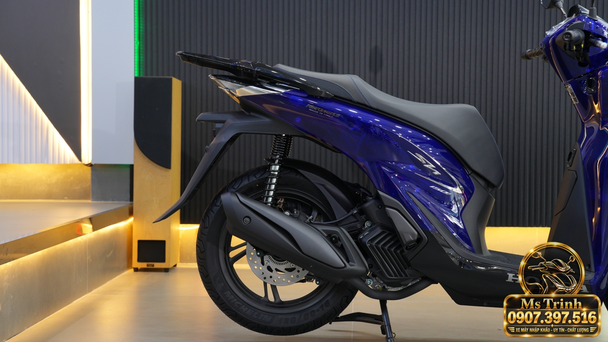 Honda SH150 Vetro Blue 2027 tại Quảng Trị - Xanh Sapphire trong suốt, nhập Ý sang trọng