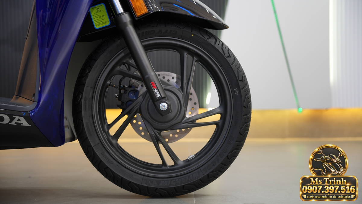 Honda SH150 Vetro Blue 2027 tại Quảng Trị - Xanh Sapphire trong suốt, nhập Ý sang trọng