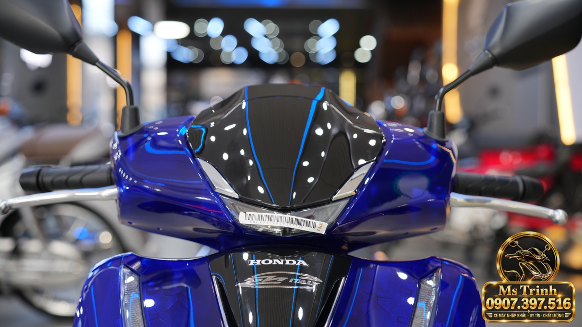 Honda SH150 Vetro Blue 2027 tại Quảng Trị - Xanh Sapphire trong suốt, nhập Ý sang trọng