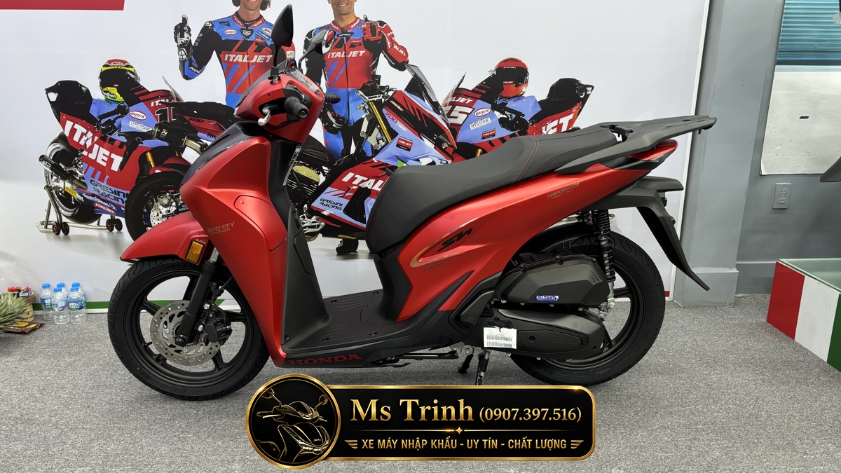 Honda SH150 Ý 2026 màu đỏ Sporty New Concept tại Quảng Trị: Giá trị khác biệt của một chiếc SH nhập khẩu