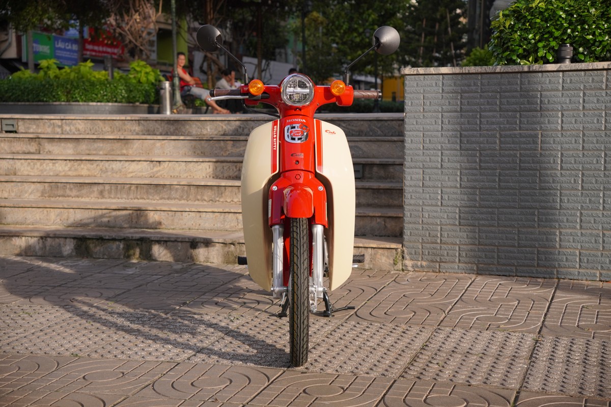 Honda Super Cub 50cc Hello Kitty Edition, Made In Japan, Hàng Hiếm tại Quảng Trị