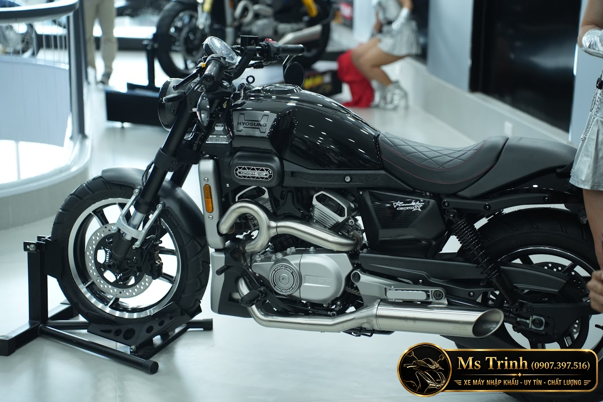 Hyosung GV350X tại Quảng Trị - Cruiser 350cc Phong Cách Mỹ Cơ Bắp, Cá Tính