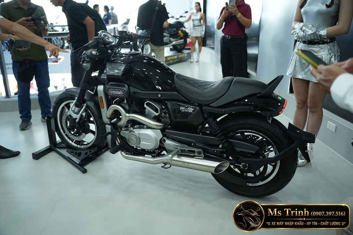 Hyosung GV350X tại Quảng Trị - Cruiser 350cc Phong Cách Mỹ Cơ Bắp, Cá Tính