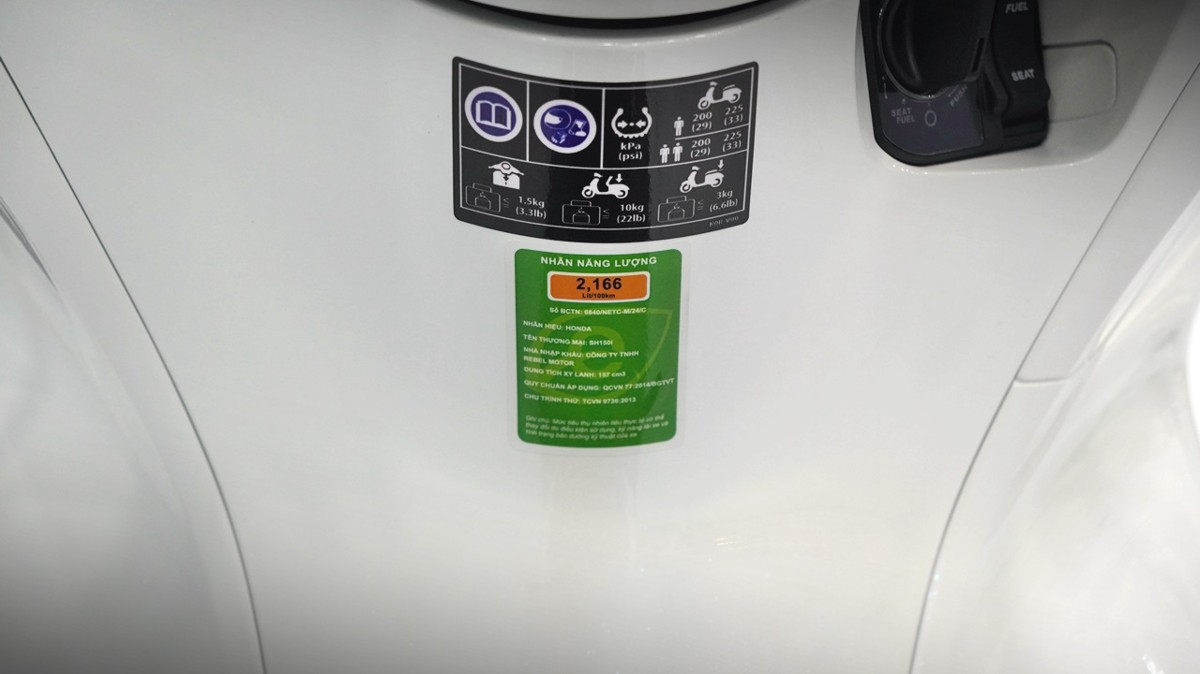 Honda SH150 trắng pha lê nhập Ý 2026 tại Quảng Trị - Sport Edition chính ngạch, chuẩn chất Ý