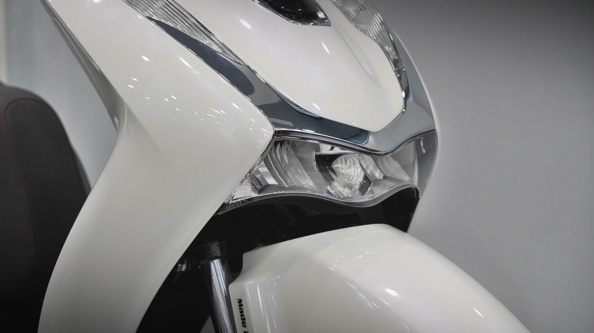 Honda SH150 trắng pha lê nhập Ý 2026 tại Quảng Trị - Sport Edition chính ngạch, chuẩn chất Ý