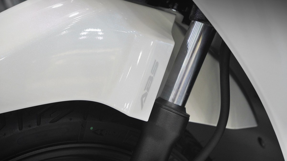 Honda SH150 trắng pha lê nhập Ý 2026 tại Quảng Trị - Sport Edition chính ngạch, chuẩn chất Ý