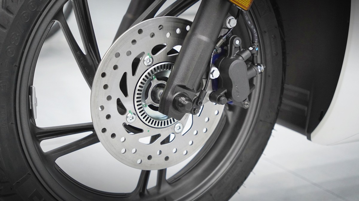 Honda SH150 trắng pha lê nhập Ý 2026 tại Quảng Trị - Sport Edition chính ngạch, chuẩn chất Ý