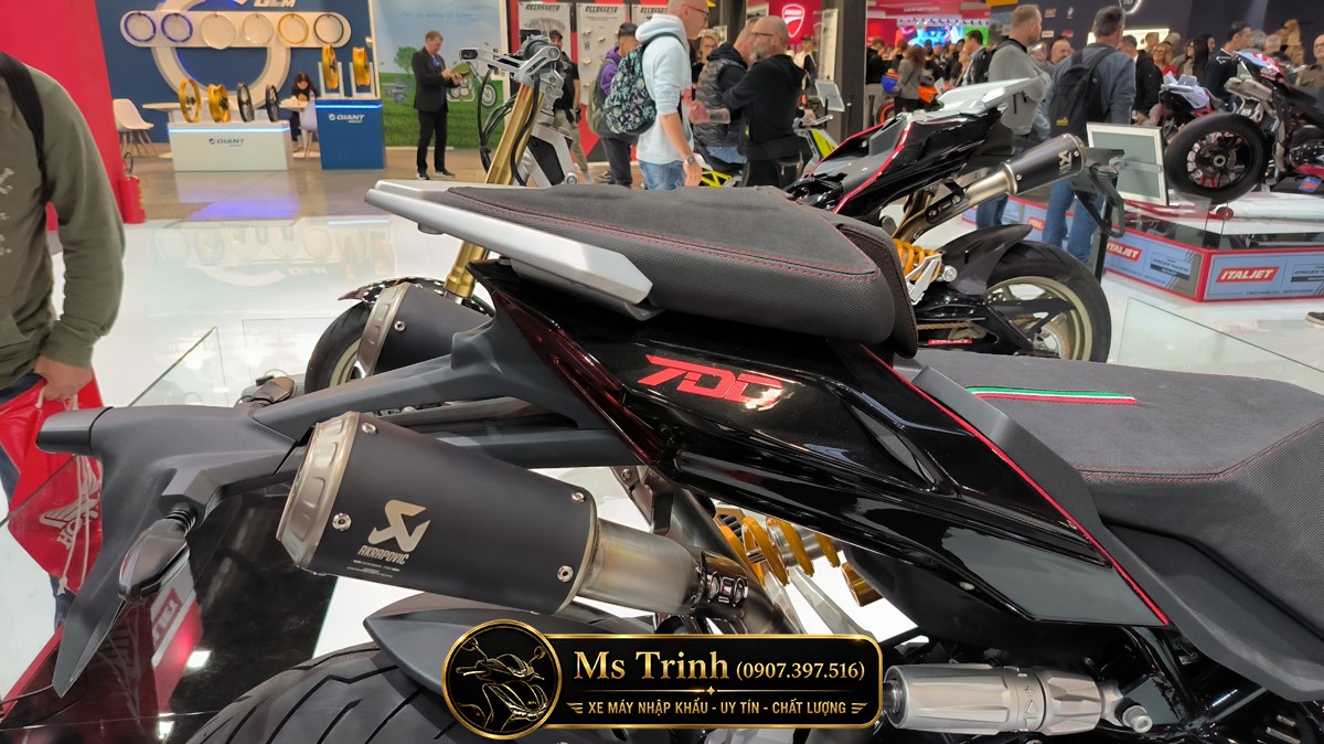 Italjet 700 2026 Tại Quảng Trị - Chiến Binh Chỉ 700 Xe Hyper Scooter Cực Hiếm hồ sơ hải quan, nhập chính ngạch