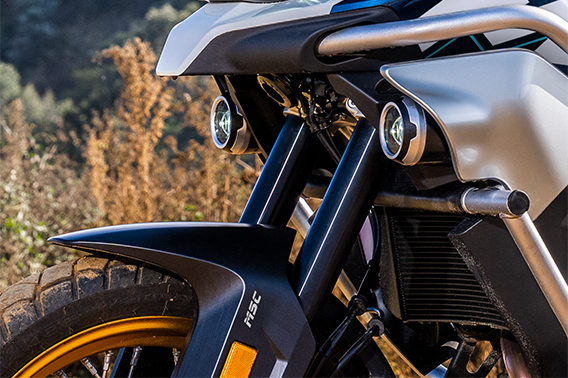 CF Moto 800MT Explorer 2025, ADV Cao Cấp Nhất, Chính Hãng, Giá Tốt tại Quảng Trị