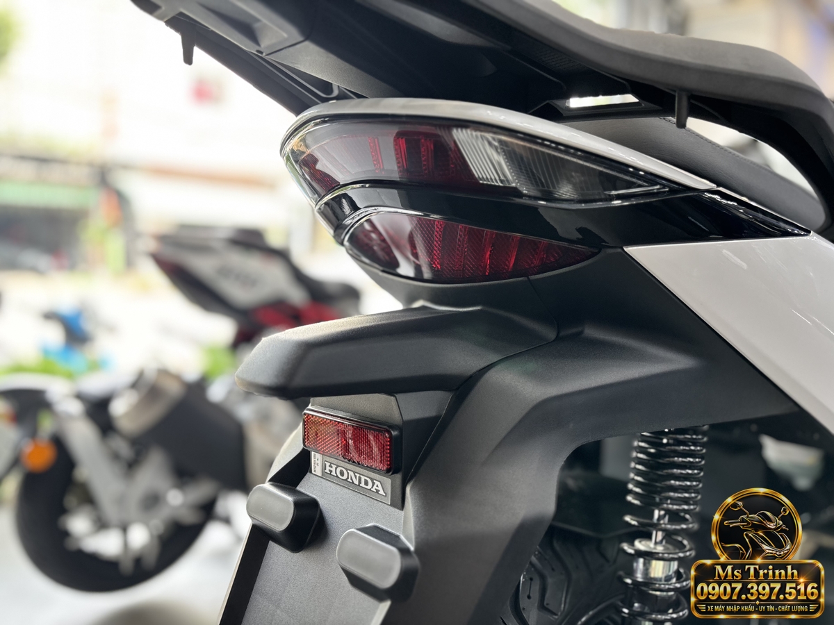 SH150i Ý 2027 màu trắng tại Quảng Trị - Nhập khẩu nguyên chiếc, thiết kế sang trọng, giá tốt