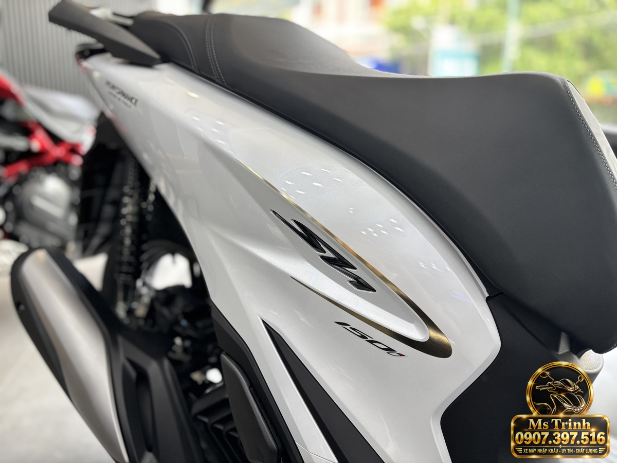 SH150i Ý 2027 màu trắng tại Quảng Trị - Nhập khẩu nguyên chiếc, thiết kế sang trọng, giá tốt
