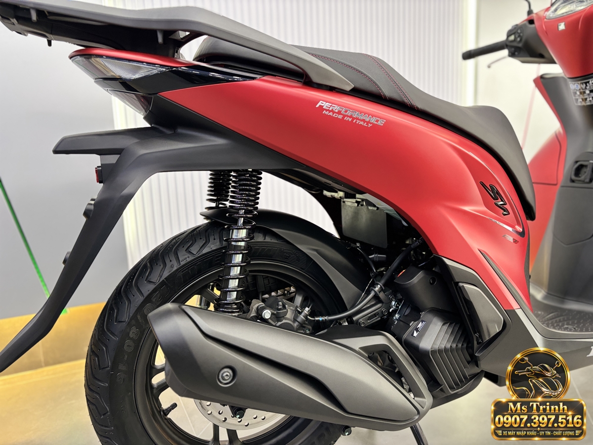 SH150i Ý màu đỏ 2027 tại Quảng Trị – Xe nhập Ý sang trọng, công nghệ hiện đại, giá tốt