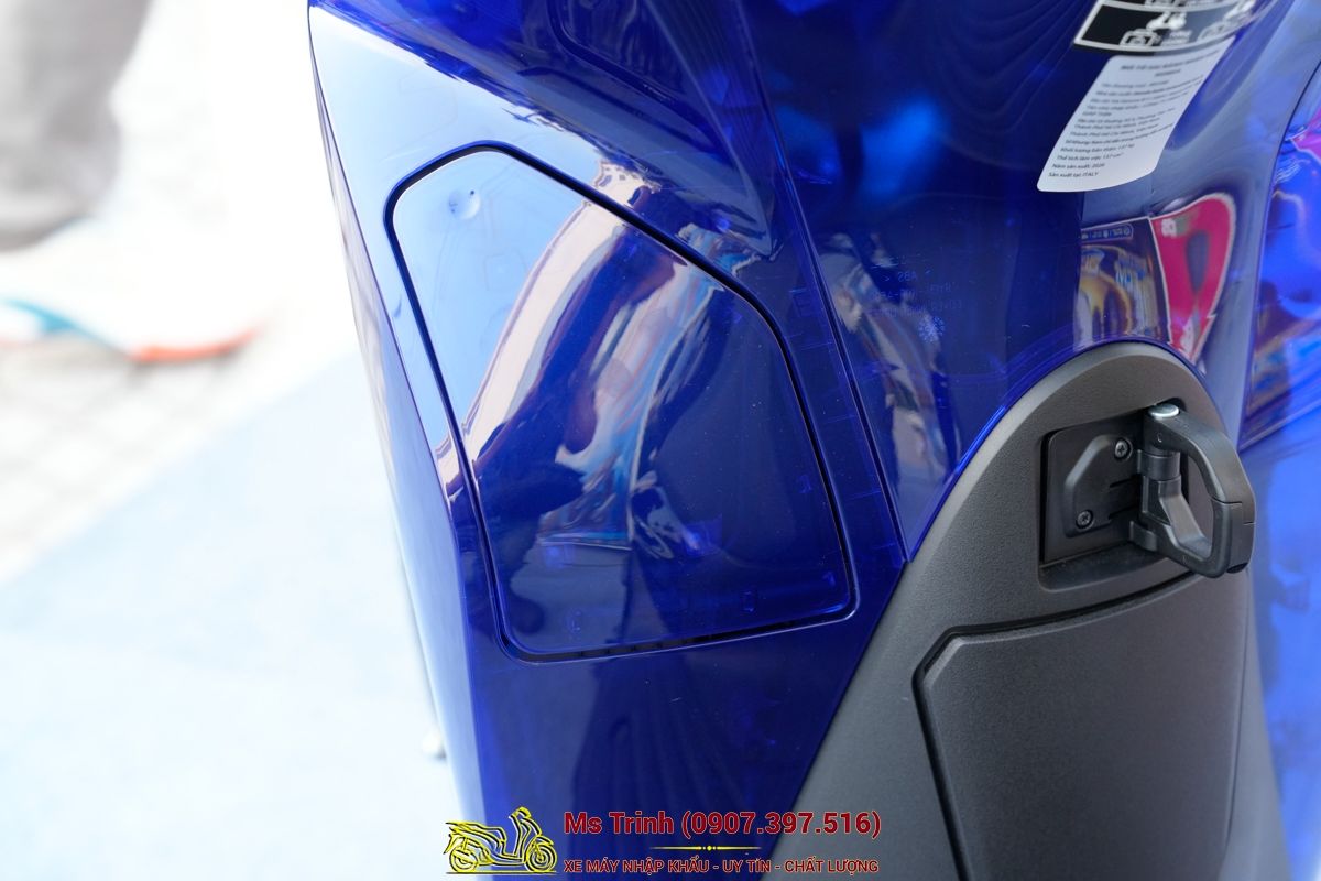 Honda SH150 Vetro Blue 2026 Limited Edition - Siêu phẩm SH Ý dàn áo xanh trong suốt cực hiếm tại Quảng Trị