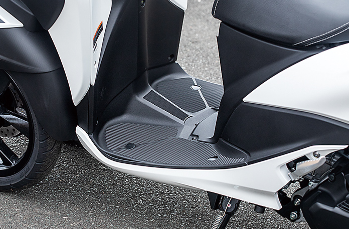 Yamaha Tricity 155 2025, Tay Ga bánh Kép Độc Đáo, Lần Đầu Tiên Có Tại Quảng Trị