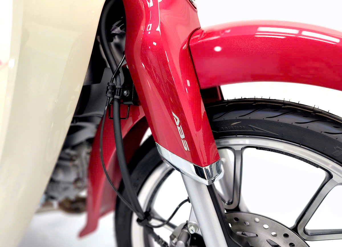 Honda Super C125 ABS, Nhập Nhật, Chính Hãng Màu Đỏ Cuối Cùng tại Quảng Trị