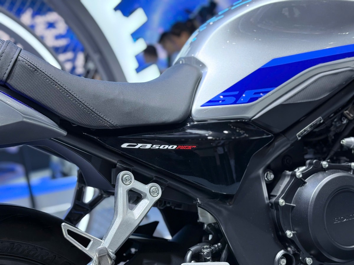Honda CB500 SF Super Four Naked-Bike 4 Máy tại Quảng Trị